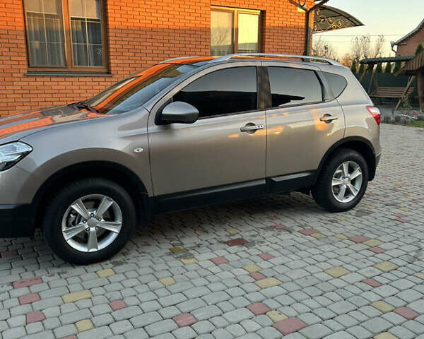 Коричневий Ніссан Кашкай, об'ємом двигуна 1.5 л та пробігом 232 тис. км за 10999 $, фото 6 на Automoto.ua