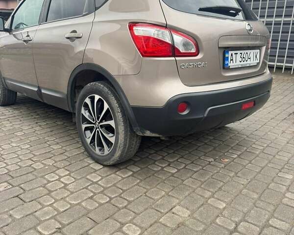 Коричневый Ниссан Кашкай, объемом двигателя 2 л и пробегом 232 тыс. км за 11200 $, фото 18 на Automoto.ua