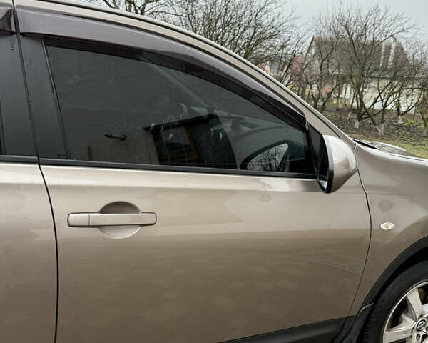 Коричневый Ниссан Кашкай, объемом двигателя 1.6 л и пробегом 194 тыс. км за 7800 $, фото 8 на Automoto.ua