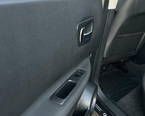 Коричневий Ніссан Кашкай, об'ємом двигуна 1.5 л та пробігом 232 тис. км за 10999 $, фото 22 на Automoto.ua