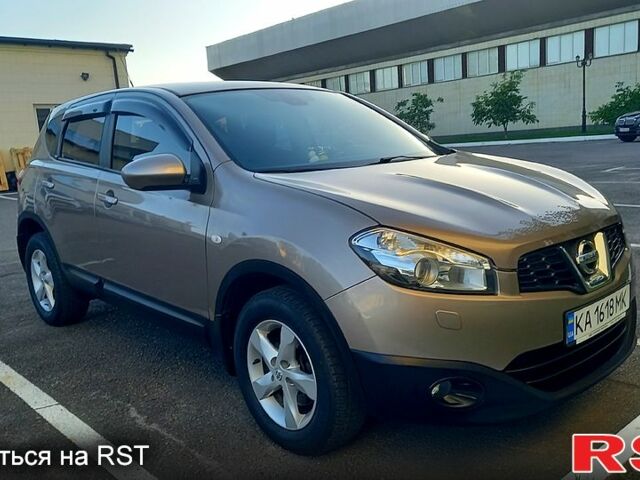Коричневый Ниссан Кашкай, объемом двигателя 1.6 л и пробегом 160 тыс. км за 10700 $, фото 1 на Automoto.ua