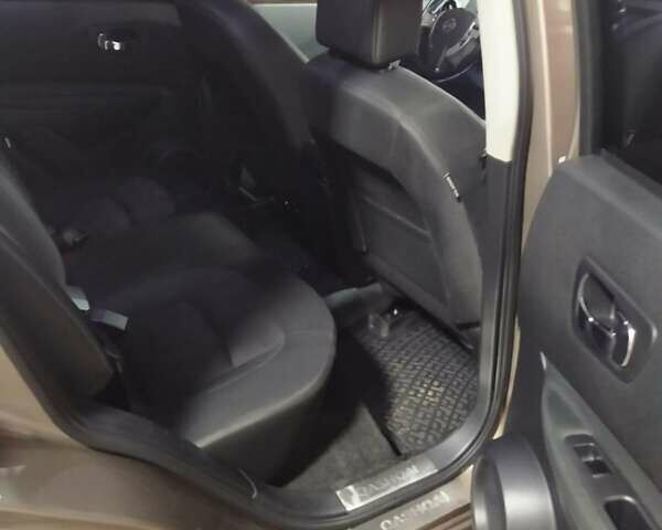 Коричневый Ниссан Кашкай, объемом двигателя 1.6 л и пробегом 99 тыс. км за 11200 $, фото 5 на Automoto.ua