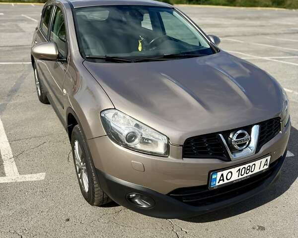 Коричневий Ніссан Кашкай, об'ємом двигуна 2 л та пробігом 173 тис. км за 12800 $, фото 2 на Automoto.ua