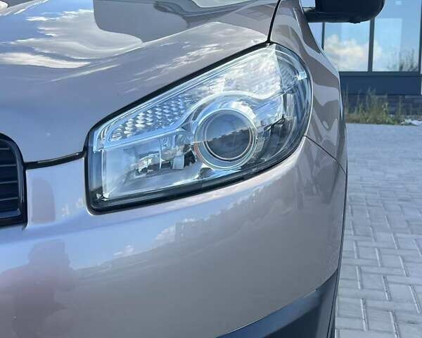 Коричневый Ниссан Кашкай, объемом двигателя 1.6 л и пробегом 255 тыс. км за 11500 $, фото 10 на Automoto.ua