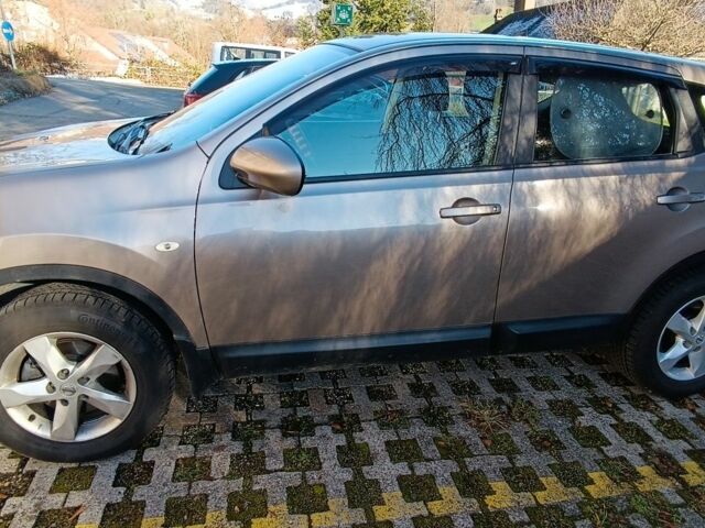 Коричневый Ниссан Кашкай, объемом двигателя 1.6 л и пробегом 199 тыс. км за 10478 $, фото 10 на Automoto.ua