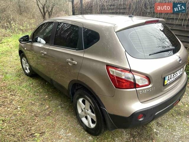 Коричневый Ниссан Кашкай, объемом двигателя 1.6 л и пробегом 17 тыс. км за 15800 $, фото 2 на Automoto.ua