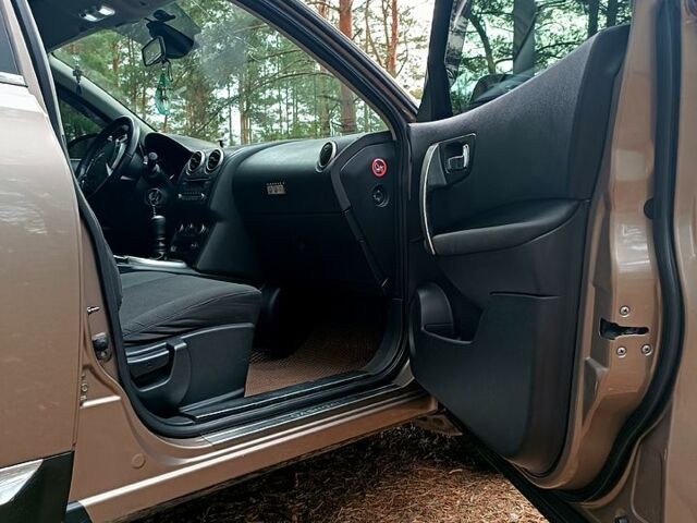 Коричневый Ниссан Кашкай, объемом двигателя 2 л и пробегом 134 тыс. км за 11499 $, фото 8 на Automoto.ua