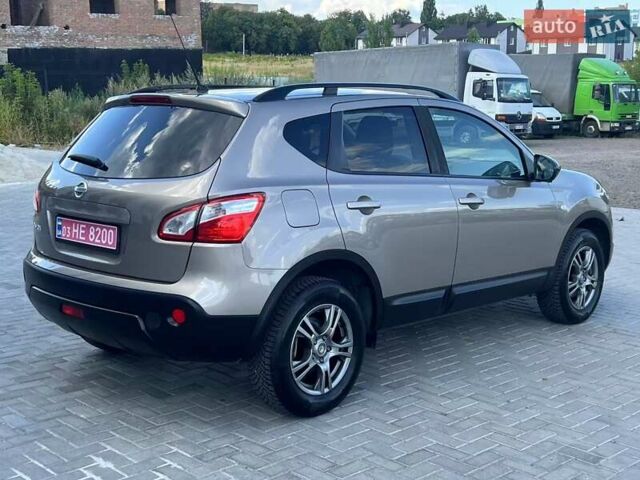 Коричневый Ниссан Кашкай, объемом двигателя 1.6 л и пробегом 255 тыс. км за 11500 $, фото 4 на Automoto.ua