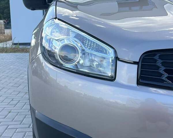 Коричневый Ниссан Кашкай, объемом двигателя 1.6 л и пробегом 255 тыс. км за 11500 $, фото 11 на Automoto.ua