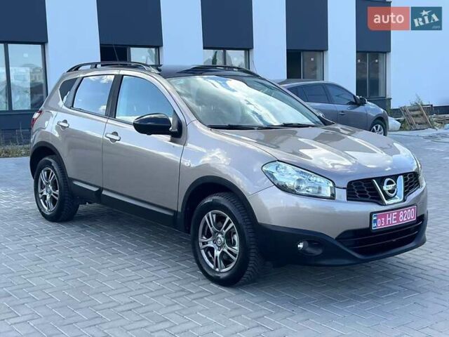 Коричневый Ниссан Кашкай, объемом двигателя 1.6 л и пробегом 255 тыс. км за 11500 $, фото 2 на Automoto.ua