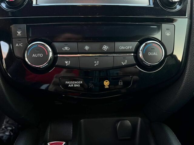 Коричневый Ниссан Кашкай, объемом двигателя 1.6 л и пробегом 231 тыс. км за 14500 $, фото 10 на Automoto.ua