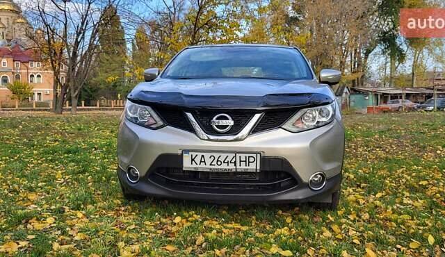 Коричневий Ніссан Кашкай, об'ємом двигуна 1.6 л та пробігом 200 тис. км за 12000 $, фото 2 на Automoto.ua