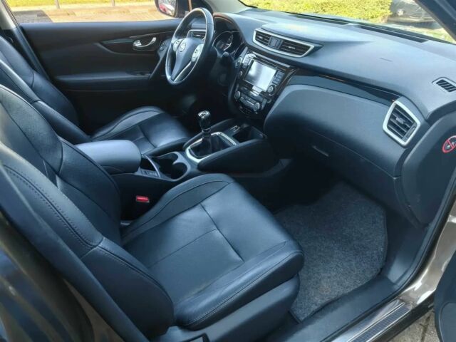 Коричневый Ниссан Кашкай, объемом двигателя 1.2 л и пробегом 87 тыс. км за 6000 $, фото 7 на Automoto.ua