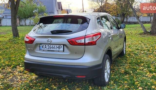 Коричневий Ніссан Кашкай, об'ємом двигуна 1.6 л та пробігом 200 тис. км за 12000 $, фото 11 на Automoto.ua