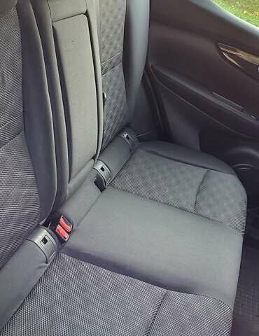 Коричневий Ніссан Кашкай, об'ємом двигуна 1.6 л та пробігом 200 тис. км за 12000 $, фото 26 на Automoto.ua