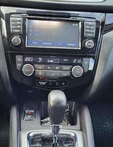 Коричневий Ніссан Кашкай, об'ємом двигуна 1.6 л та пробігом 200 тис. км за 12000 $, фото 20 на Automoto.ua