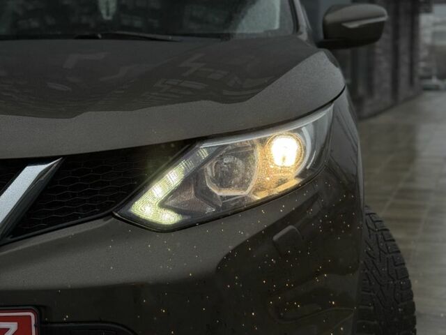 Коричневий Ніссан Кашкай, об'ємом двигуна 1.5 л та пробігом 207 тис. км за 13699 $, фото 11 на Automoto.ua