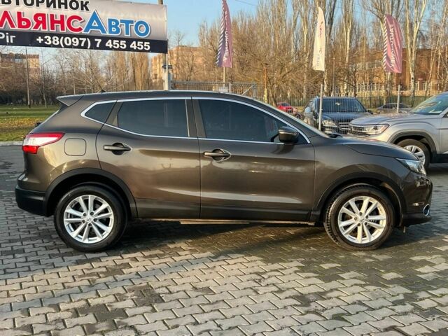 Коричневый Ниссан Кашкай, объемом двигателя 1.6 л и пробегом 231 тыс. км за 14500 $, фото 7 на Automoto.ua