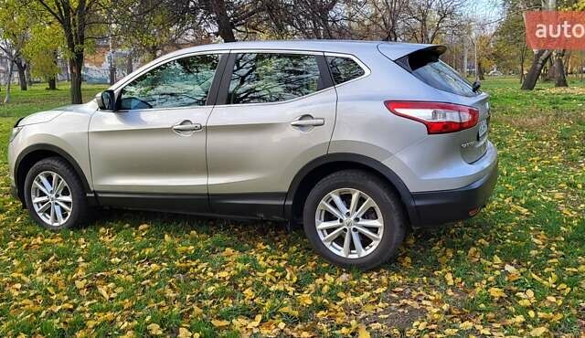 Коричневый Ниссан Кашкай, объемом двигателя 0 л и пробегом 200 тыс. км за 12500 $, фото 18 на Automoto.ua