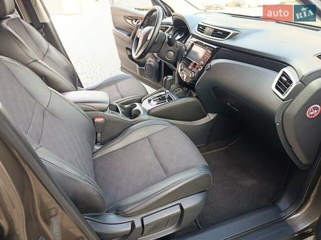 Коричневый Ниссан Кашкай, объемом двигателя 1.6 л и пробегом 208 тыс. км за 15450 $, фото 56 на Automoto.ua