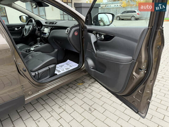 Коричневий Ніссан Кашкай, об'ємом двигуна 1.6 л та пробігом 157 тис. км за 16500 $, фото 23 на Automoto.ua