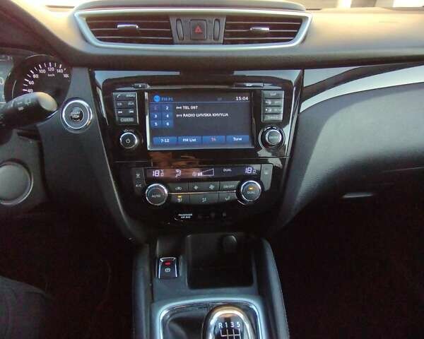 Коричневий Ніссан Кашкай, об'ємом двигуна 1.46 л та пробігом 207 тис. км за 14000 $, фото 15 на Automoto.ua