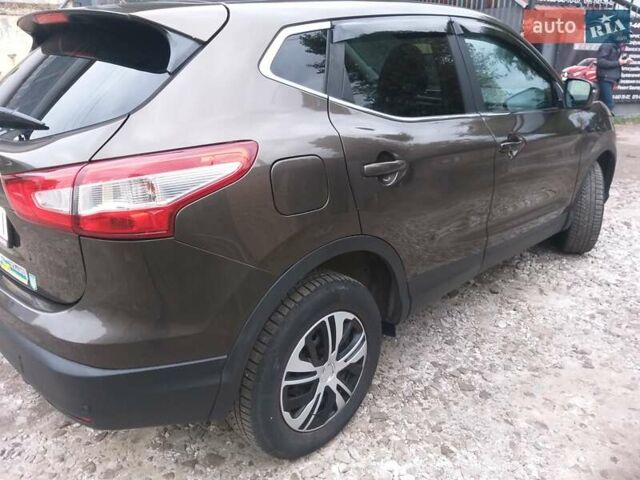 Коричневий Ніссан Кашкай, об'ємом двигуна 1.2 л та пробігом 161 тис. км за 13350 $, фото 6 на Automoto.ua
