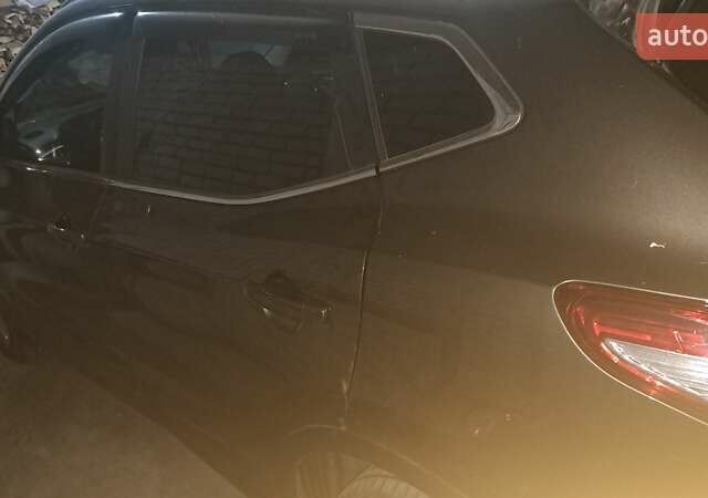 Коричневый Ниссан Кашкай, объемом двигателя 2 л и пробегом 110 тыс. км за 17000 $, фото 1 на Automoto.ua