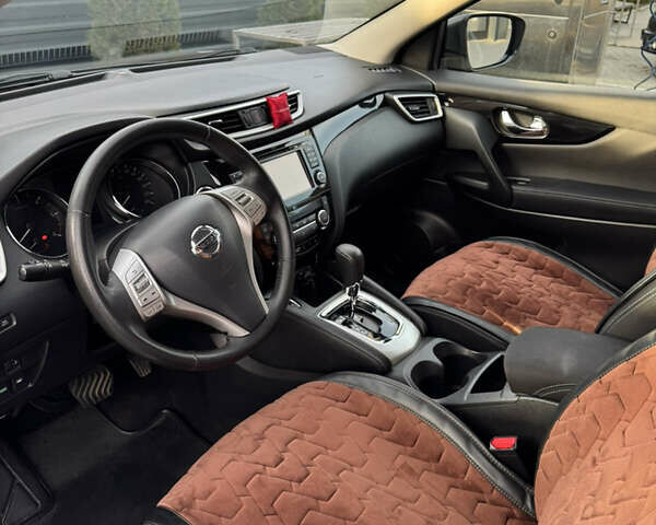 Коричневый Ниссан Кашкай, объемом двигателя 1.6 л и пробегом 200 тыс. км за 15500 $, фото 4 на Automoto.ua