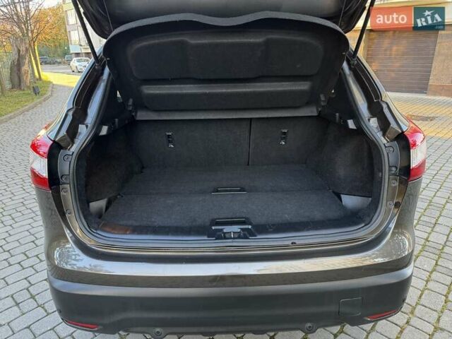 Коричневый Ниссан Кашкай, объемом двигателя 1.5 л и пробегом 181 тыс. км за 14900 $, фото 19 на Automoto.ua