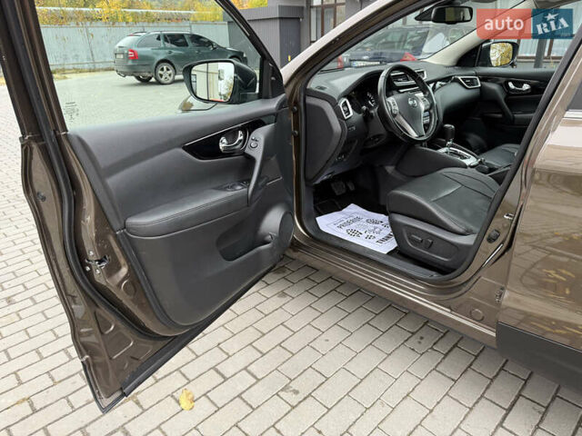Коричневий Ніссан Кашкай, об'ємом двигуна 1.6 л та пробігом 157 тис. км за 16500 $, фото 48 на Automoto.ua