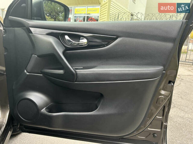 Коричневий Ніссан Кашкай, об'ємом двигуна 1.5 л та пробігом 243 тис. км за 15450 $, фото 31 на Automoto.ua