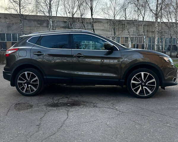 Коричневий Ніссан Кашкай, об'ємом двигуна 1.5 л та пробігом 125 тис. км за 15950 $, фото 4 на Automoto.ua