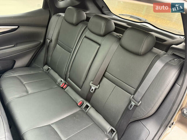 Коричневий Ніссан Кашкай, об'ємом двигуна 1.6 л та пробігом 157 тис. км за 16500 $, фото 47 на Automoto.ua