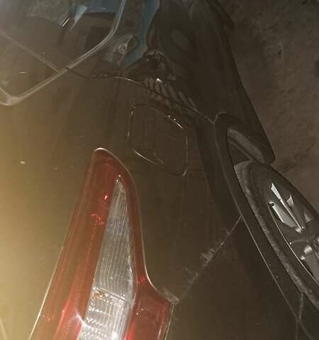 Коричневый Ниссан Кашкай, объемом двигателя 2 л и пробегом 110 тыс. км за 17000 $, фото 2 на Automoto.ua