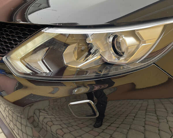Коричневий Ніссан Кашкай, об'ємом двигуна 1.6 л та пробігом 223 тис. км за 13999 $, фото 18 на Automoto.ua