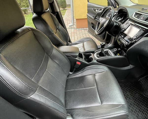 Коричневий Ніссан Кашкай, об'ємом двигуна 1.6 л та пробігом 223 тис. км за 13999 $, фото 55 на Automoto.ua