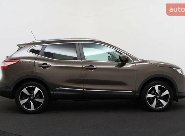 Коричневый Ниссан Кашкай, объемом двигателя 1.2 л и пробегом 95 тыс. км за 12291 $, фото 28 на Automoto.ua