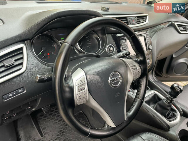 Коричневий Ніссан Кашкай, об'ємом двигуна 1.6 л та пробігом 223 тис. км за 13999 $, фото 44 на Automoto.ua