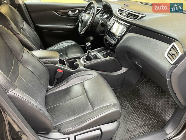 Коричневий Ніссан Кашкай, об'ємом двигуна 1.6 л та пробігом 223 тис. км за 13999 $, фото 37 на Automoto.ua