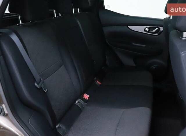 Коричневый Ниссан Кашкай, объемом двигателя 1.2 л и пробегом 95 тыс. км за 12291 $, фото 19 на Automoto.ua