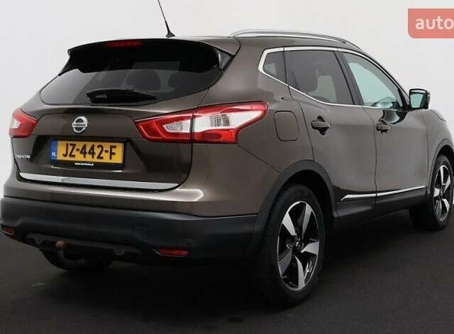 Коричневый Ниссан Кашкай, объемом двигателя 1.2 л и пробегом 95 тыс. км за 12291 $, фото 2 на Automoto.ua