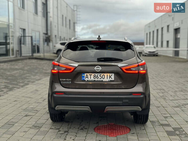 Ниссан Кашкай 2017 в Ивано-Франковске на Automoto.ua Коричневый Ниссан Кашкай, объемом двигателя 1.6 л и пробегом 110 тыс. км за 19250 $, фото 5 на Automoto.ua
