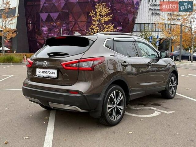 Ниссан Кашкай 2017 в Киеве на Automoto.ua Коричневый Ниссан Кашкай, объемом двигателя 1.6 л и пробегом 45 тыс. км за 21990 $, фото 6 на Automoto.ua