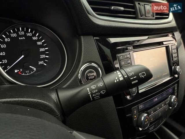 Ниссан Кашкай 2017 в Киеве на Automoto.ua Коричневый Ниссан Кашкай, объемом двигателя 1.6 л и пробегом 45 тыс. км за 21990 $, фото 20 на Automoto.ua