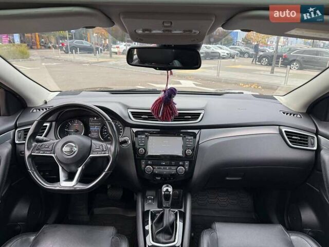 Ниссан Кашкай 2017 в Киеве на Automoto.ua Коричневый Ниссан Кашкай, объемом двигателя 1.6 л и пробегом 45 тыс. км за 21990 $, фото 26 на Automoto.ua