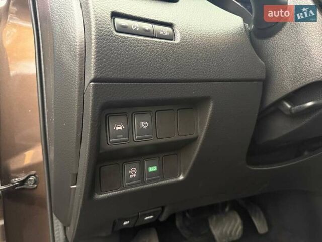 Ниссан Кашкай 2017 в Киеве на Automoto.ua Коричневый Ниссан Кашкай, объемом двигателя 1.6 л и пробегом 45 тыс. км за 21990 $, фото 17 на Automoto.ua