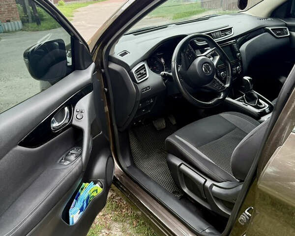 Коричневый Ниссан Кашкай, объемом двигателя 2 л и пробегом 156 тыс. км за 16500 $, фото 9 на Automoto.ua