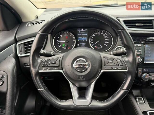 Ниссан Кашкай 2017 в Киеве на Automoto.ua Коричневый Ниссан Кашкай, объемом двигателя 1.6 л и пробегом 45 тыс. км за 21990 $, фото 19 на Automoto.ua