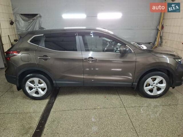 Коричневый Ниссан Кашкай, объемом двигателя 1.2 л и пробегом 48 тыс. км за 15000 $, фото 1 на Automoto.ua